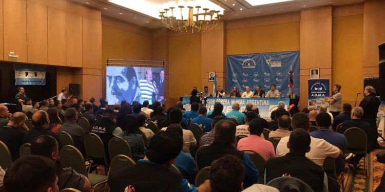 AOMA instó a educar y comunicar eficazmente sobre la minería