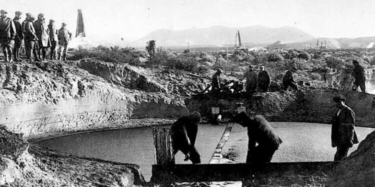 YPF, una historia marcada por los vaivenes políticos de la Argentina