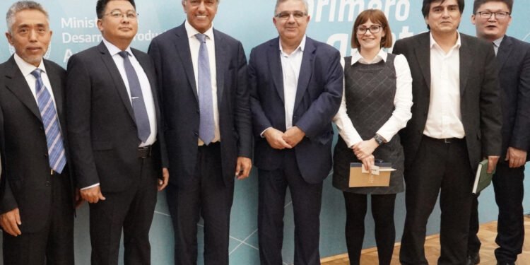 Scioli y Jalil se reunieron con empresas mineras que proyectan invertir U$S 290 millones en Catamarca