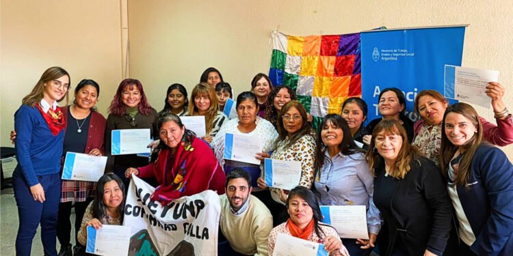 Acciones del Ministerio de Trabajo en el marco del Programa “PROMOVER Igualdad de Oportunidades de Empleo” en Santa Fe, Catamarca y Mendoza