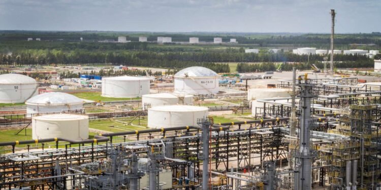 La Secretaria de Energía aprobó el nuevo reglamento de medición de hidrocarburos