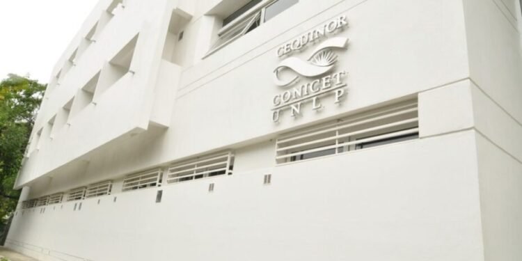 La UNLP participa en la producción nacional de electrolitos para celdas de baterías de litio