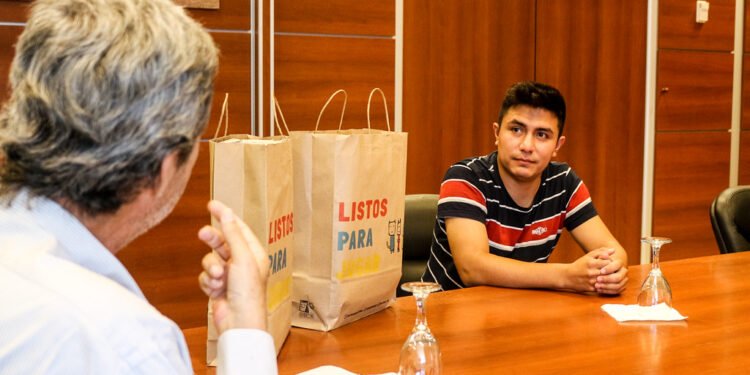 Minería, presente ante las necesidades de la educación jachallera