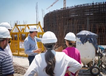 Supervisaron los avances de obra del reactor nuclear con sello nacional