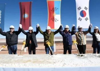 Inversión de USD 800 millones en una planta de carbonato de litio en el Salar del Hombre Muerto